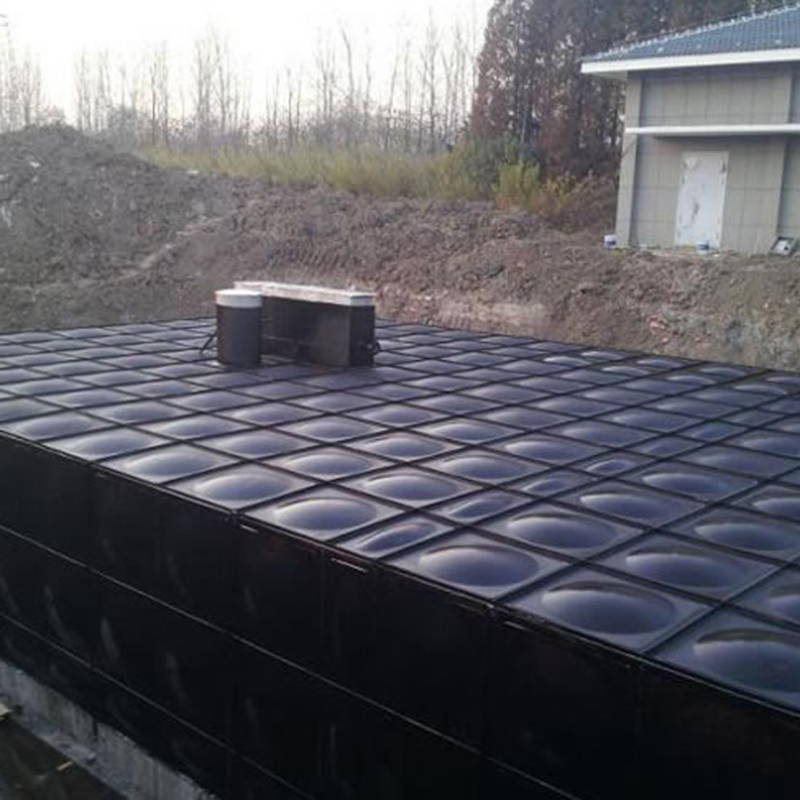 Underground assembled sectional water tank